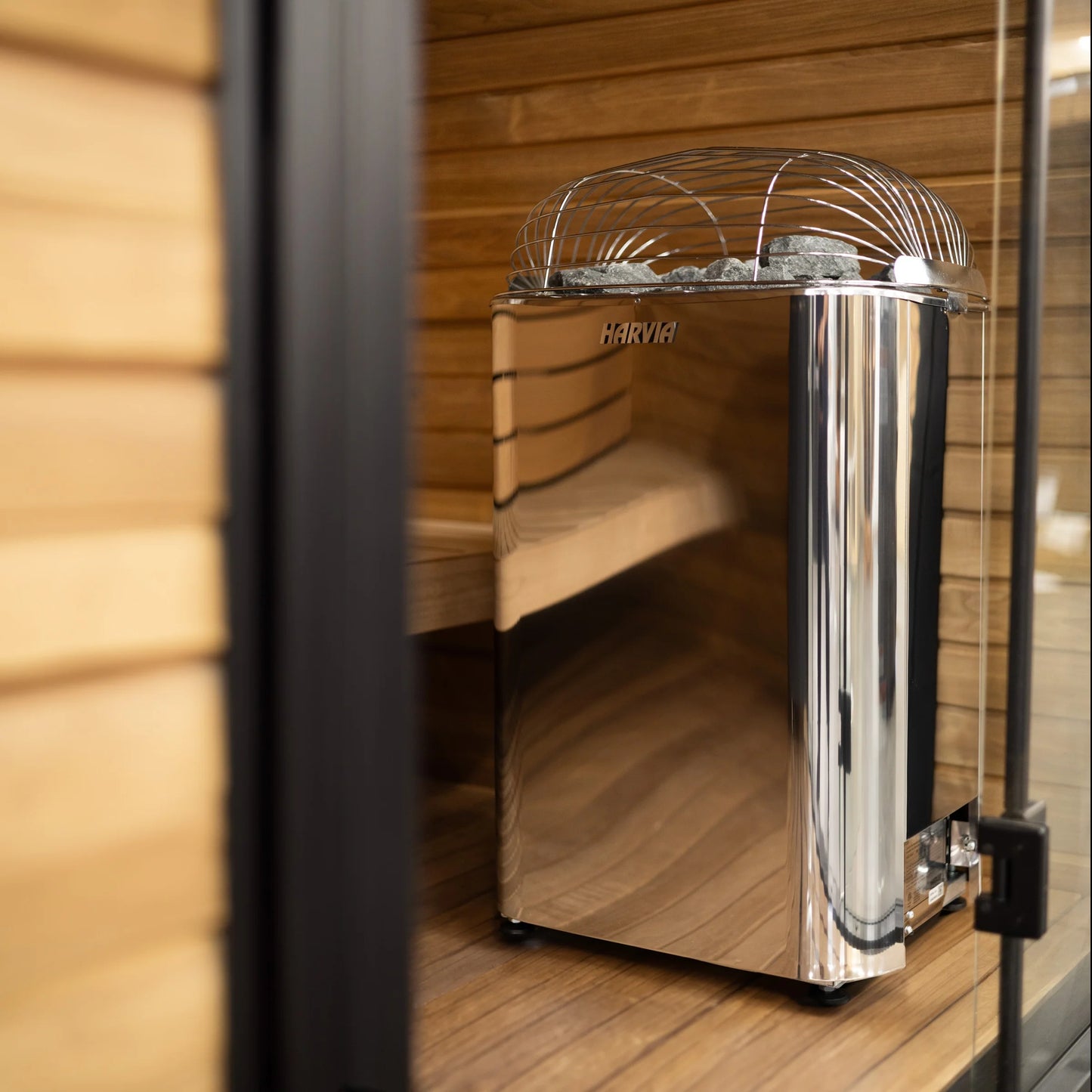 Harvia Club 240V/208V Electric Sauna Heater Package w/ Digital Controller and Wifi and Stones 12.5 KW (for 494 - 742 ft³ Saunas)